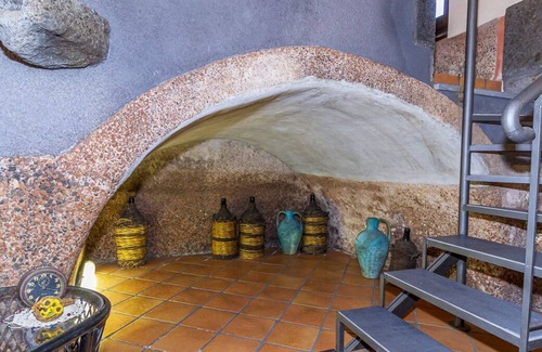 Zafferana Etnea Casa | Al Palmento - ancient Sicilian millstone at the foot of Etna