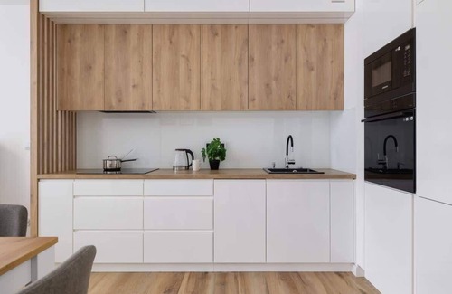 Czyzyny Apartamento | Al. Pokoju 81C | Cozy Apartment | Parking