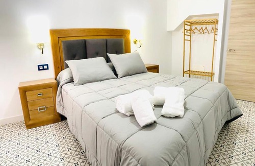 Margallo Apartamento | Al-Qazeres Suites