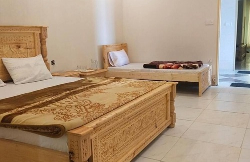 Malam Jabba Hotel | Al Sadiq Hotel & Restaurant