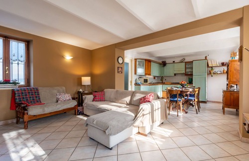Rocca D'Arazzo Casa | al Sentiero by Interhome