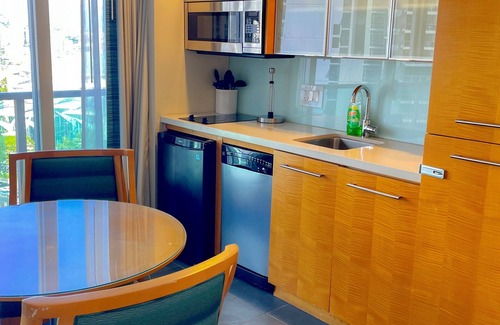 Ala Moana Condominio | Ala Moana 1826 1 Bedroom Condo by Redawning