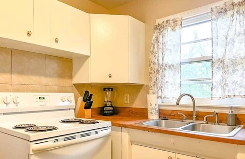 Normal Casa | Alabama Alcove Summar