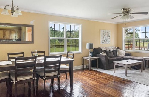 Saint Elmo Casa | Alabama Safari Ranch