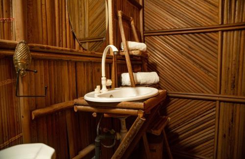 Abomey-Calavi Cabina | Alafia Lodge