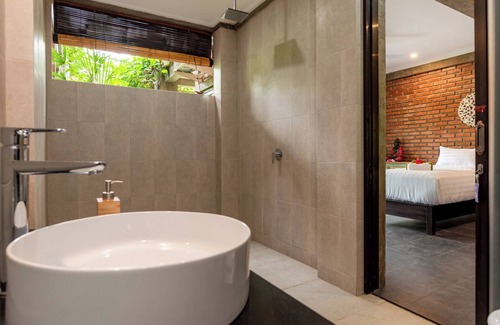 Kayu Putih Hotel | Alamanda Lovina Resort