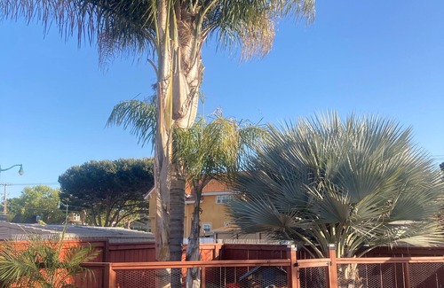 West Alameda Casa | Alameda Bedroom and Bathroom with Private Entrance