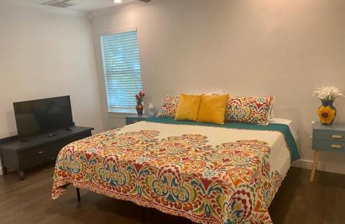 Southtown Casa | Alamo City Haven