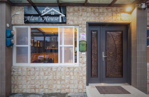 Jiaoxi Casa | Alan's House B&B