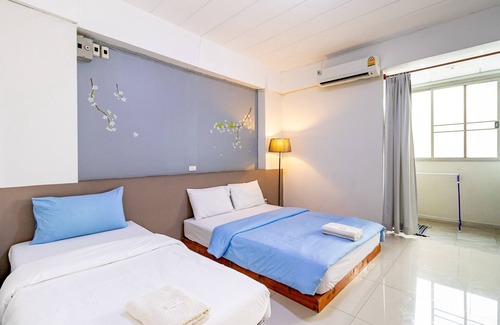 Bang Phlat Hotel | Alanda Hotel & Apartment