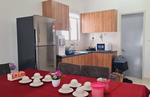 Kota Warisan Apartamento | Alanis Residence Kota Warisan
