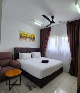 Kota Warisan Apartamento | Alanis Studio With Neflix