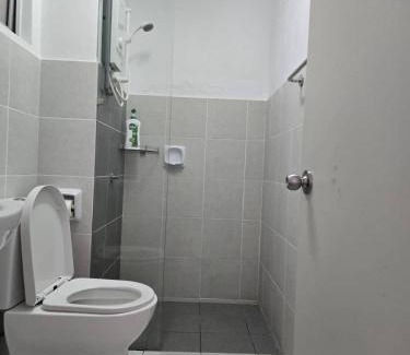 Kota Warisan Apartamento | Alanis Studio With Neflix