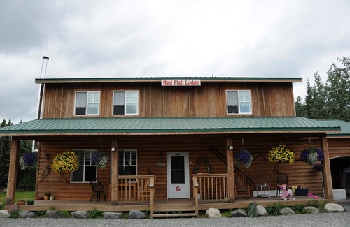 Sterling Cabina | Alaska Red Fish Lodge Furnished Cabin #7