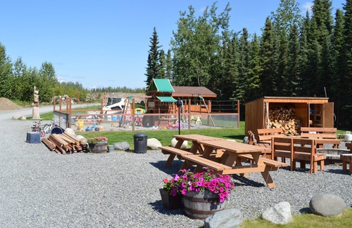 Sterling Cabina | Alaska Red Fish Lodge Furnished Cabin #4