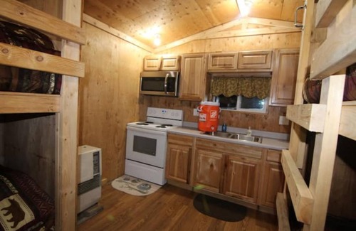 Fairbanks Casa | Alaskan Adventure Dry Cabin #3