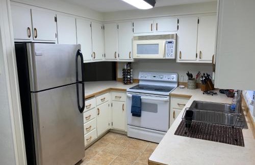 Fairbanks Apartamento | Alaskana 3 bedroom Upper Apt