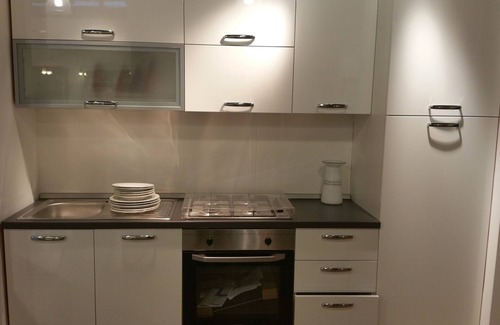 Alassio Apartamento | ALASSIO con jardín privado, TV / Wi-Fi, BARBACOA, motor 50 CC