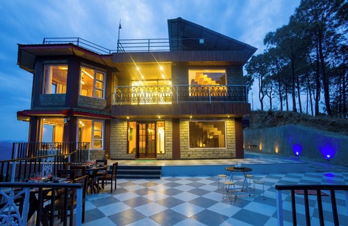 Shimla Apartamento | Alaya Stays Pine Shadow Flamingo