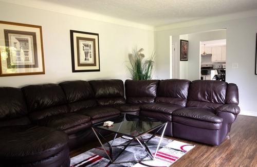 Niagara-on-the-Lake Casa | Alba Cottage with Brand New Pool