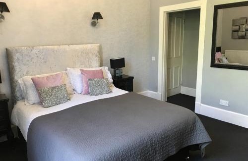 Newington Casa | Alba House Hotel
