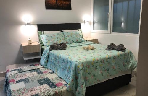 Chosica Apartamento | Albano habitación acústica cocina y baño
