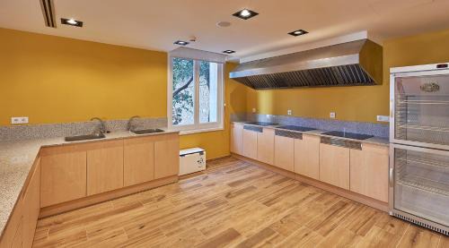Monistrol de Montserrat Hostal | Alberg Abat Oliba