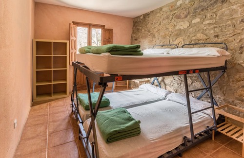 Salas de Pallars Apartamento | Alberg La Solana - B12 - Habitación Cuádruple - 2 Literas Extensibles (4 Adultos)