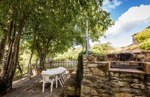 Salas de Pallars Apartamento | Alberg La Solana - 33 - Habitación Cuádruple (4 - 6 Plazas)
