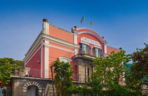 Casamicciola Terme Hotel | Albergo Italia - Beach Hotel