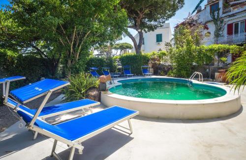Casamicciola Terme Hotel | Albergo Italia - Beach Hotel