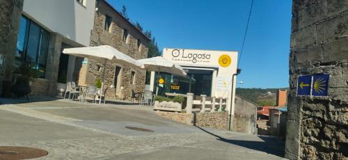 Dumbria Hostal | Albergue O Logoso