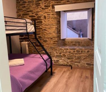 Arzua Hostal | Albergue O Santo