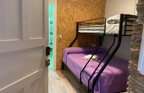 Arzua Hostal | Albergue O Santo