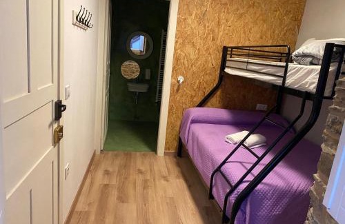 Arzua Hostal | Albergue O Santo