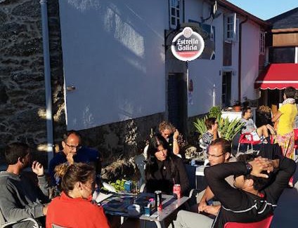 Palas de Rei Hostal | Albergue Ponte Ferreira CAMINO PRIMITIVO Lugo - Ferreira