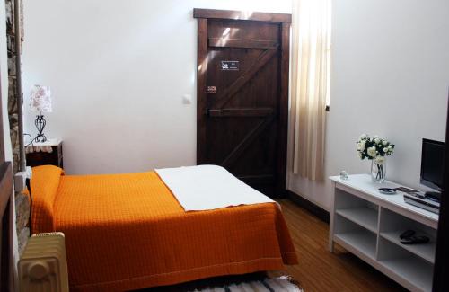 Sarria Hostal | Albergue San Lázaro