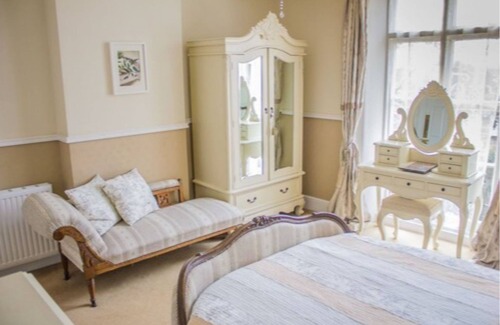 East Cowes Casa | Albert Cottage Hotel