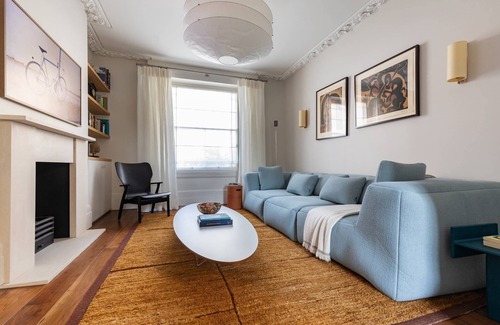 Camden Town with Primrose Hill Apartamento | Albert Street V by onefinestay
