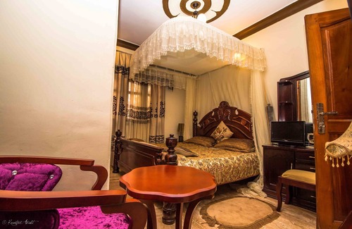 Entebbe Hotel | Albert Suites