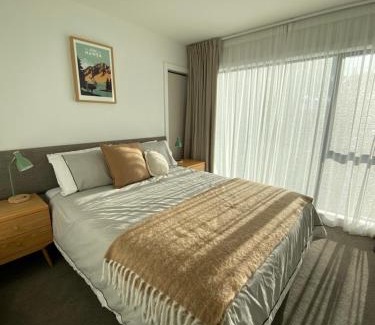 Albert Town Casa | Albert Town, Wānaka Townhouse - Toi Toi