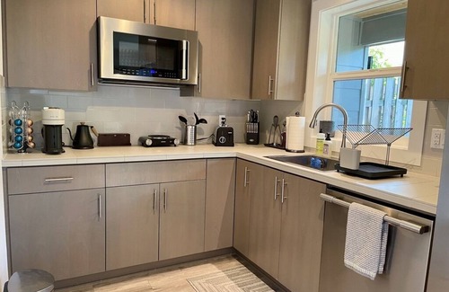 Alberta Arts District Apartamento | Alberta Arts Private Apartment!