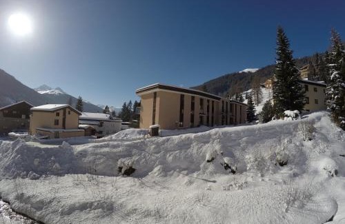 Davos Apartamento | Alberti 5