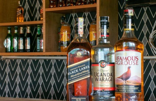 Western Uganda National Parks Hotel | Albertine Rock Hotel