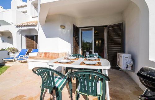 Alpouvar Apartamento | Albufeira Apartment