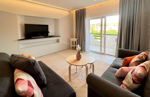Areias de Sao Joao Apartamento | Albufeira Twins 1 With Pool by Homing