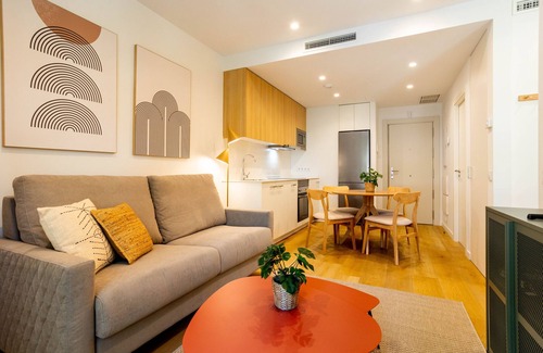 Ciudad Lineal Apartamento | Apartamento Alcala VIII en Madrid