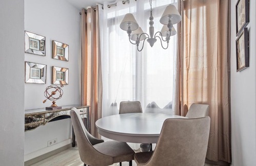 Sant Antoni Apartamento | Alcam Books