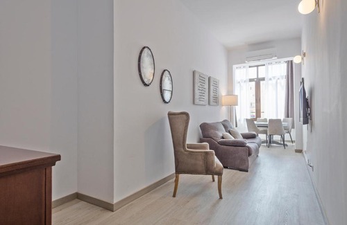 Sant Antoni Apartamento | Alcam Books