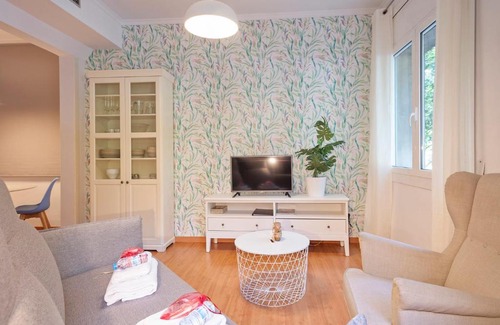 el Camp d'en Grassot i Gracia Nova Apartamento | Alcam Paseo San Juan